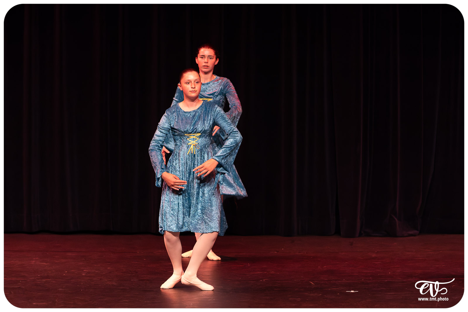 ECOLE DE DANSE CÉCILE ADAMOW